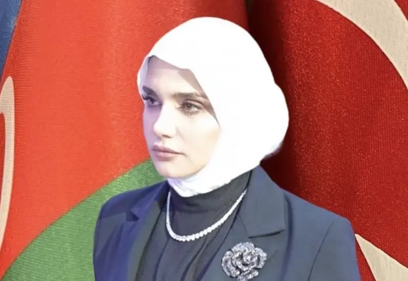 Yüz ildir ki, bir Şam yanır...