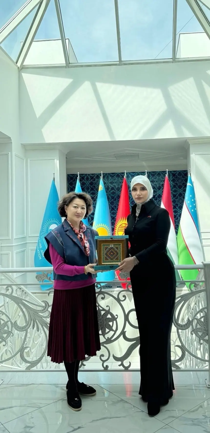 Xuraman Muradova Türk Mədəniyyəti və İrsi Fondunun Prezidenti Aktotı Raimkuliyevaya təbrik ünvanlayıb
