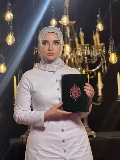 Xuraman Muradova: "Hicabım Ruhumdur!"