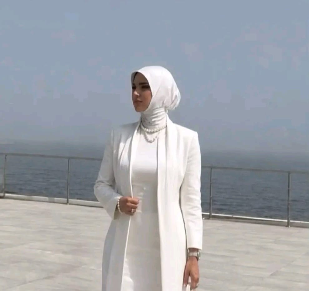 Xuraman Muradova - Kim Bilir… Belki Yarın