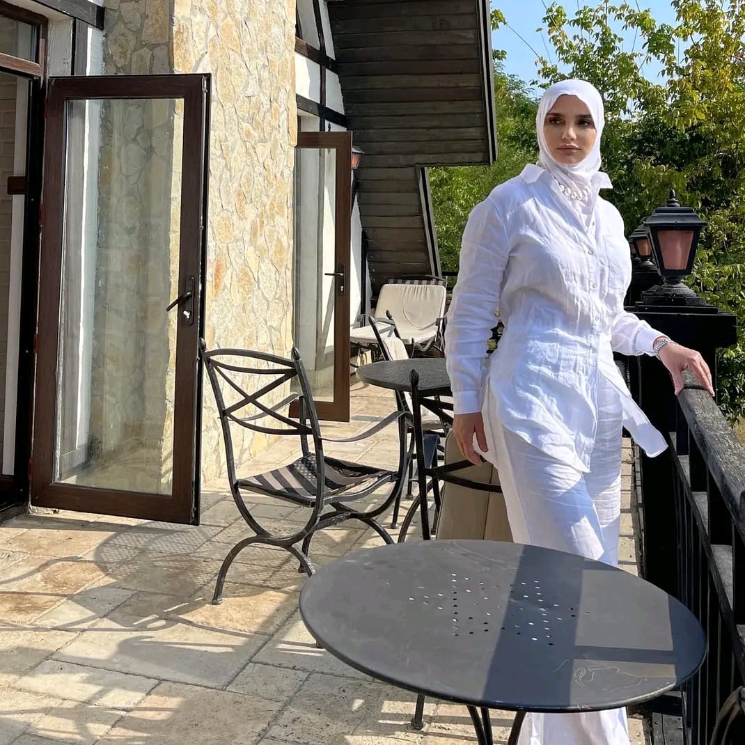 Xuraman Muradova - VEFA OLSA, O YÛSUF HİÇ SATILMAZDI